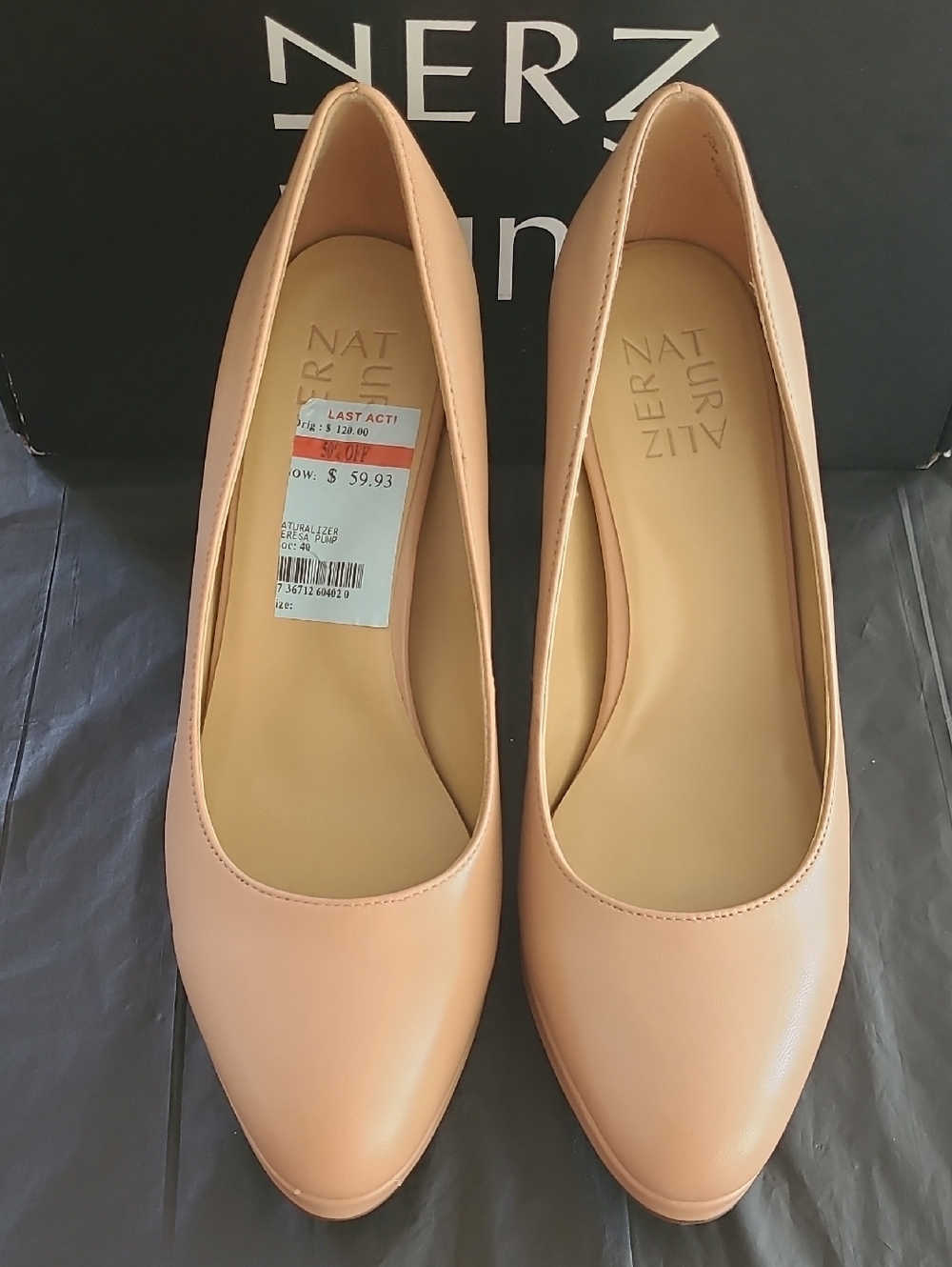 Naturalizer Teresa Pump
